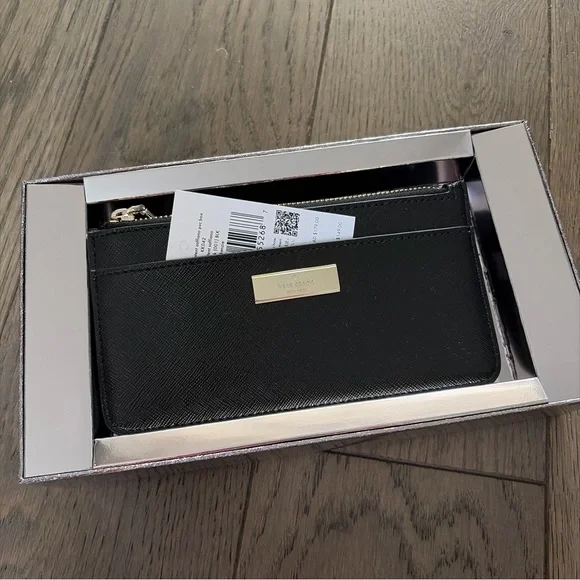 Kate Spade Black Kenzie Patent Saffiano Leather Wallet - Picture 4 of 5